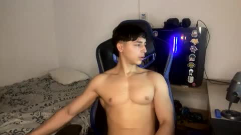 Snapshot of harry_p01 chatting on 01.10.25 harry_p01 online show from 01.10.25