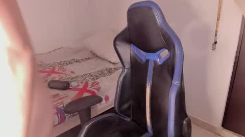 harry_p01 online show from 02.11.26