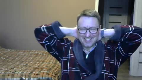 HarrySnake online show from 12.13.24