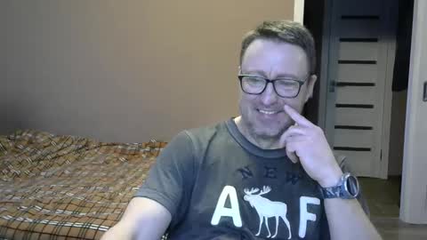 HarrySnake online show from 12.23.24