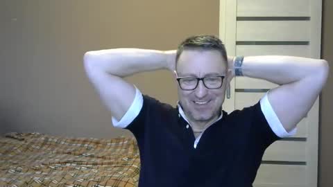 HarrySnake online show from 12.31.24