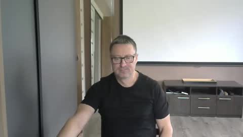 Snapshot of harrysnake chatting on 10.03.25 HarrySnake online show from 10.03.25