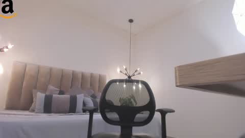 Harry Jones online show from 12.08.24