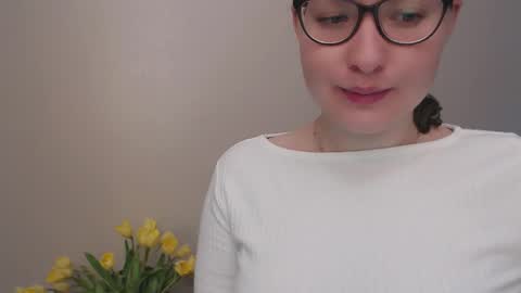 Snapshot of hartfoxx chatting on 03.10.25 hartfoxx online show from 03.10.25