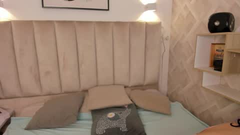 Haru Bonny online show from 01.09.26