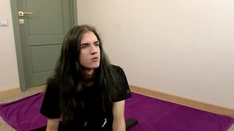 Snapshot of harvey_hair chatting on 11.08.25 harvey_hair online show from 11.08.25