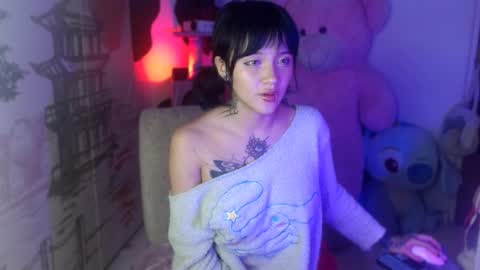 Snapshot of harypeath_ chatting on 09.16.25 Im Emily and I could be the love of your life online show from 09.16.25