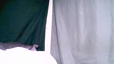 hasimina09 online show from 10.23.25