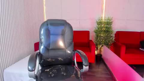 HasleyCarter online show from 01.06.26