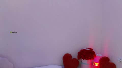 Anna online show from 04.14.26