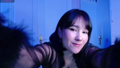 Snapshot of hatzukoi_miaow chatting on 01.25.25 petunia online show from 01.25.25