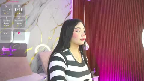 haylie  See you tonight at 8pm Colombia time online show from 03.03.25