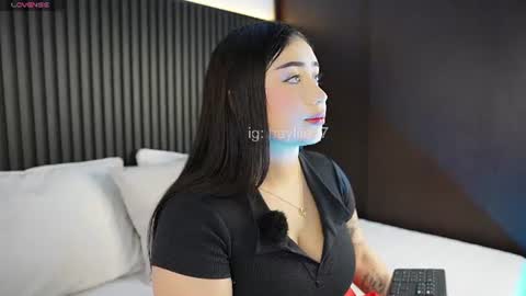 haylie  See you tonight at 8pm Colombia time online show from 07.08.26