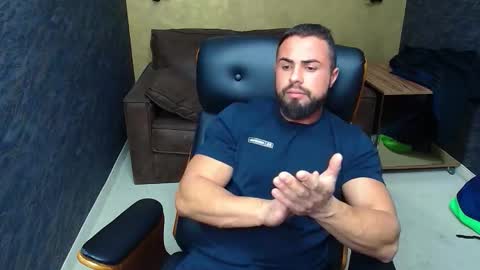 HayesWood online show from 10.28.25