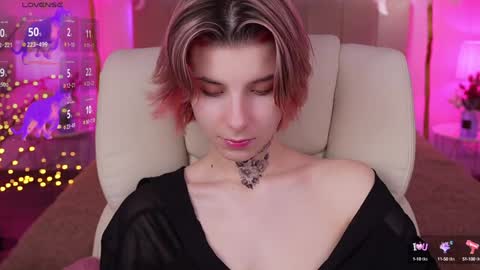 haylaamber online show from 12.19.24