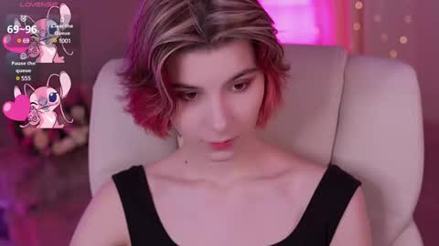 haylaamber online show from 02.28.25