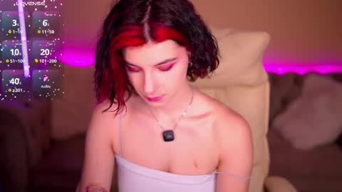 haylaamber online show from 03.25.26