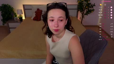 Hayle online show from 12.04.24