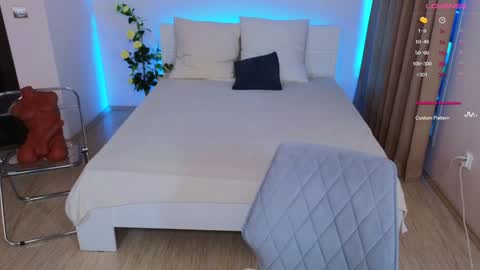 Hayle online show from 01.26.25