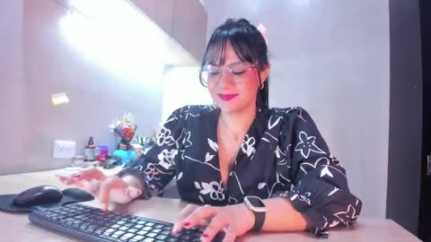 haylenpark online show from 05.17.26