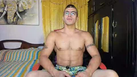 Snapshot of hazbinstudio chatting on 09.30.25 hazbinstudio online show from 09.30.25