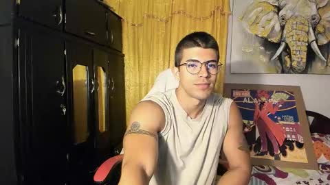 Snapshot of hazbinstudio chatting on 10.21.25 hazbinstudio online show from 10.21.25