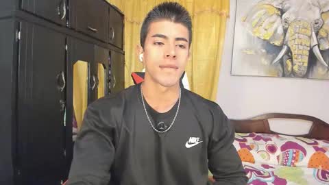 Snapshot of hazbinstudio chatting on 10.31.25 hazbinstudio online show from 10.31.25