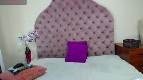 Snapshot of hazel_agata chatting on 12.03.24 Agata online show from 12.03.24