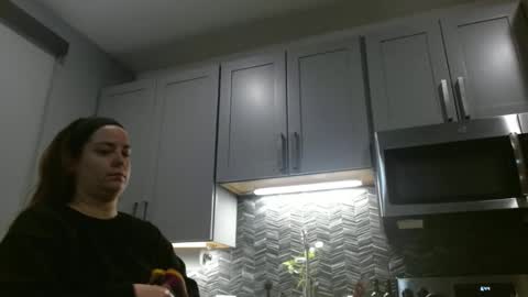 Snapshot of hazel_skye chatting on 02.06.25 Hazel online show from 02.06.25