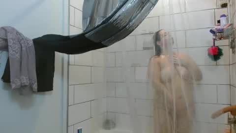 Snapshot of hazel_skye chatting on 02.24.25 Hazel online show from 02.24.25