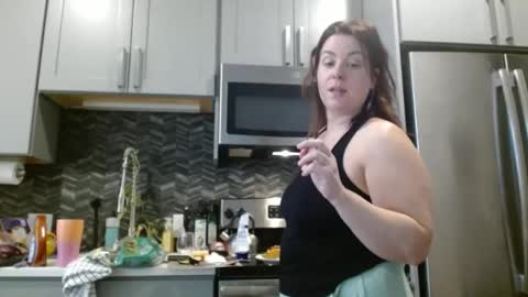 Snapshot of hazel_skye chatting on 02.28.25 Hazel online show from 02.28.25