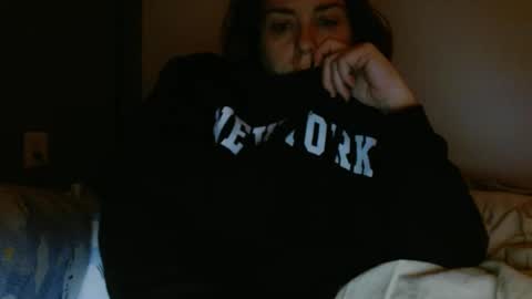 Snapshot of hazel_skye chatting on 10.11.25 Hazel online show from 10.11.25