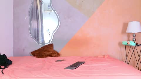 hazel_slim_ online show from 01.08.26