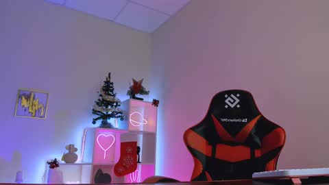 Hazel online show from 12.25.24