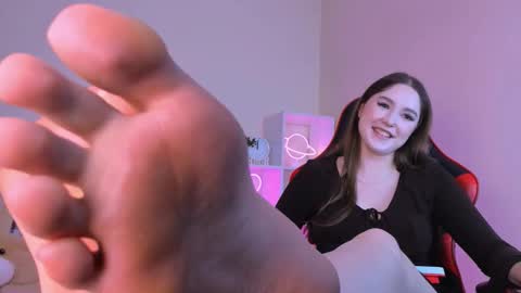 Hazel online show from 09.08.25