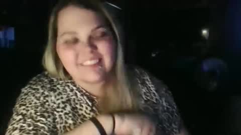 Hazeleyez97 online show from 10.23.25