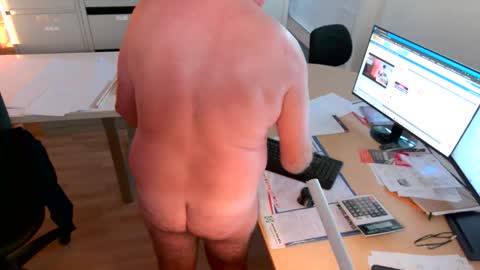 Snapshot of hb2283 chatting on 09.24.25 h babe online show from 09.24.25