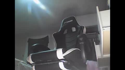 sexy ass wanting her coochie teased  boooooty ate  by bd online show from 04.03.26