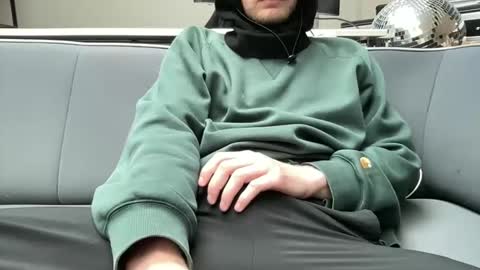 Snapshot of hchappel19 chatting on 10.05.25 hchappel19 online show from 10.05.25