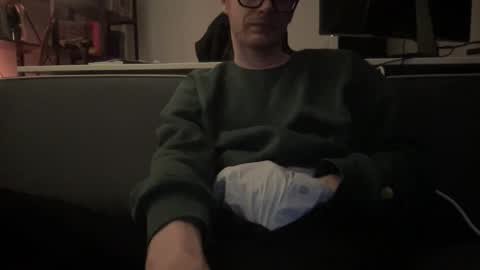 Snapshot of hchappel19 chatting on 10.07.25 hchappel19 online show from 10.07.25