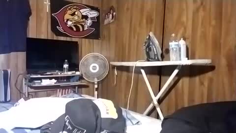 Cloudznpointzsex online show from 12.26.24