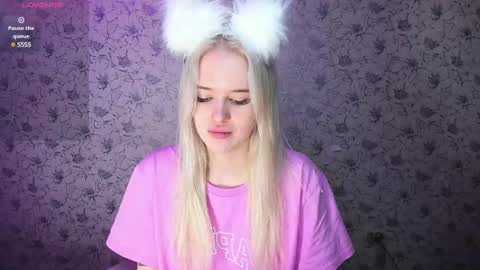 Snapshot of healing__girl chatting on 01.04.25 Valeria online show from 01.04.25