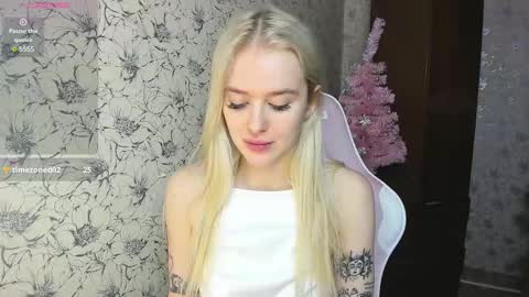 Snapshot of healing__girl chatting on 01.05.25 Valeria online show from 01.05.25