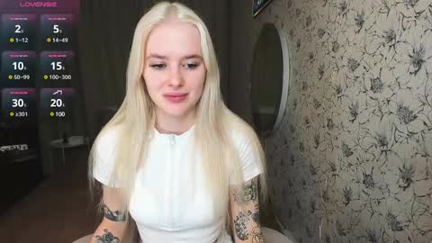 Snapshot of healing__girl chatting on 01.12.25 Valeria online show from 01.12.25