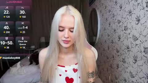 Snapshot of healing__girl chatting on 01.22.25 Valeria online show from 01.22.25