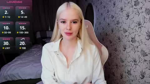 Snapshot of healing__girl chatting on 02.02.25 Valeria online show from 02.02.25