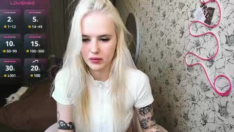 Snapshot of healing__girl chatting on 03.12.25 Valeria online show from 03.12.25