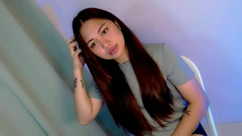 Snapshot of heart_of_asia chatting on 09.20.25 Yoshin online show from 09.20.25