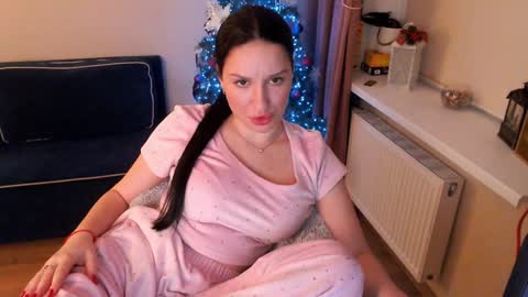 Heaven girl online show from 01.20.25