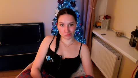 Heaven girl online show from 01.26.25